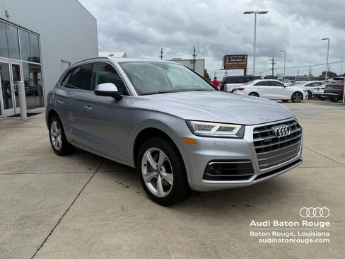 Used 2020 Audi Q5 2.0T Premium Plus w/ Premium Plus Package AWD/4WD image 5
