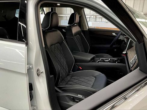 New 2026 Volkswagen Atlas SEL Premium R-Line image 30