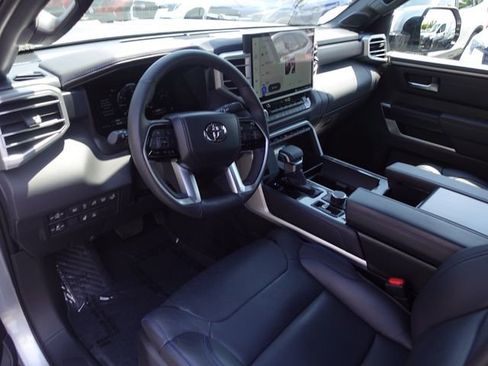 Used 2024 Toyota Tundra Platinum AWD/4WD image 12