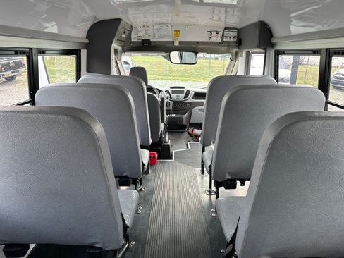 Used 2016 Ford Transit 250 138 RWD image 26