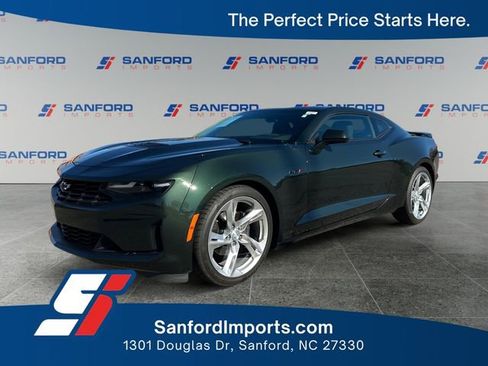 Used 2020 Chevrolet Camaro LT RWD image 1