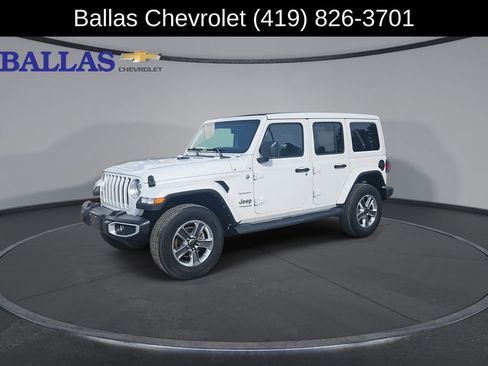 Used 2022 Jeep Wrangler Unlimited Sahara image 4