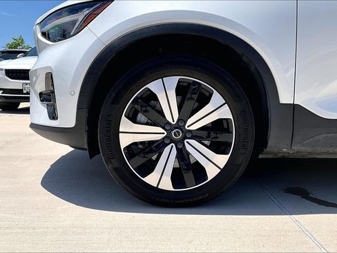 Certified 2023 Volvo XC40 Recharge Plus AWD/4WD image 10