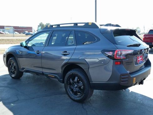 Used 2025 Subaru Outback Wilderness image 7