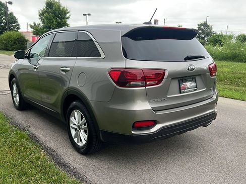 Used 2019 Kia Sorento AWD image 7