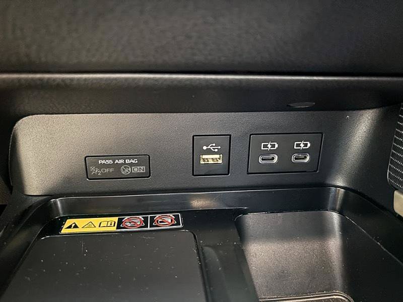 Used 2026 Toyota Camry SE FWD image 19