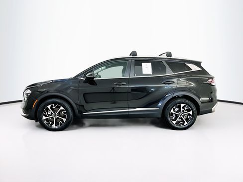 Used 2023 Kia Sportage EX AWD/4WD image 4
