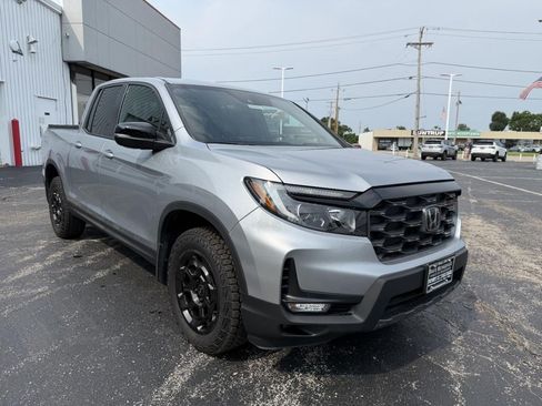 New 2026 Honda Ridgeline TrailSport image 2