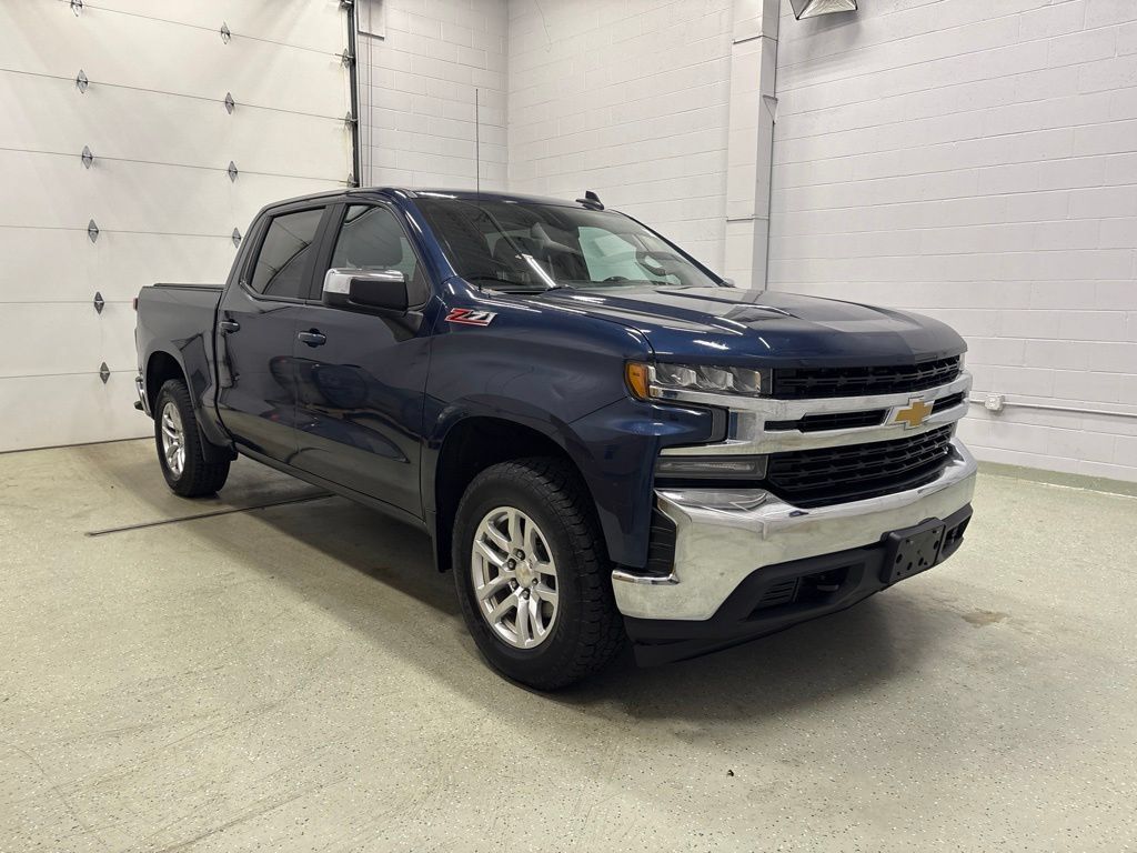 Used 2020 Chevrolet Silverado 1500 LT w/ All-Star Edition AWD/4WD image 2