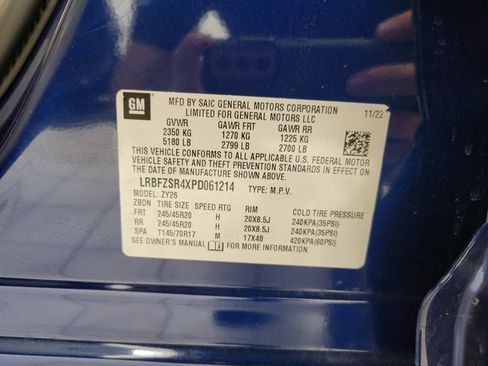 Used 2023 Buick Envision Avenir AWD/4WD image 58