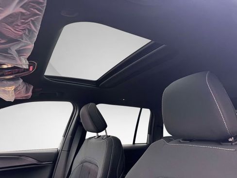 New 2026 Jeep Grand Cherokee Laredo image 23