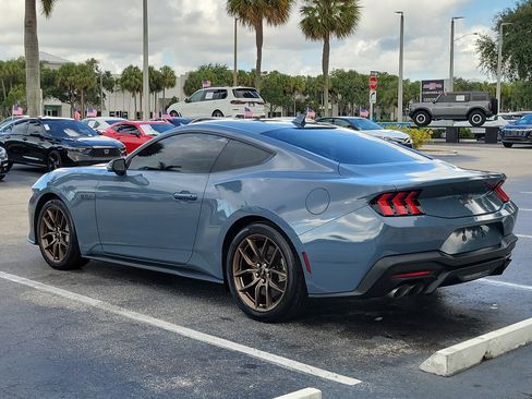 Used 2024 Ford Mustang GT Premium RWD image 5