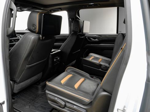 Used 2021 GMC Yukon XL AT4 w/ AT4 Premium Plus Package image 42