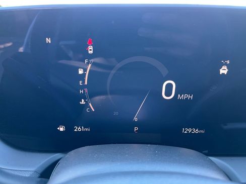 Used 2025 Buick Encore GX Preferred image 38