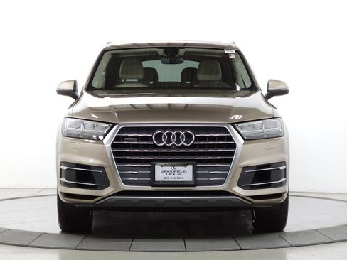 Used 2019 Audi Q7 3.0T Premium Plus w/ Premium Plus Package image 2