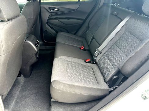 Used 2023 Chevrolet Equinox LT FWD image 26