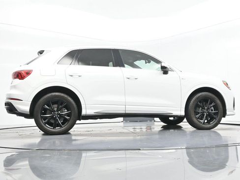 Used 2021 Audi Q3 2.0T Premium w/ Convenience Package AWD/4WD image 40