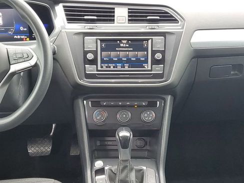 Used 2022 Volkswagen Tiguan S FWD image 22
