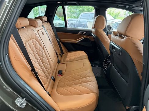 New 2026 BMW X5 xDrive40i w/ M Sport Package AWD/4WD image 45