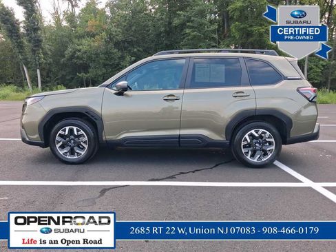 Used 2026 Subaru Forester Premium AWD/4WD image 6