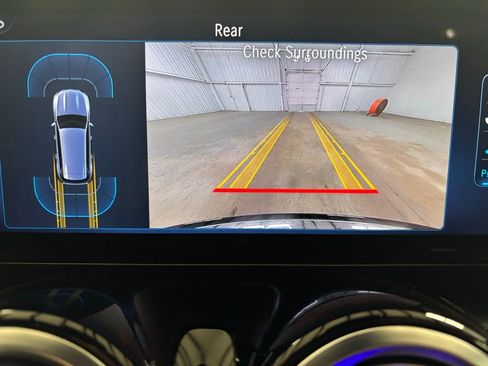 Certified 2024 Mercedes-Benz GLB 250 image 15