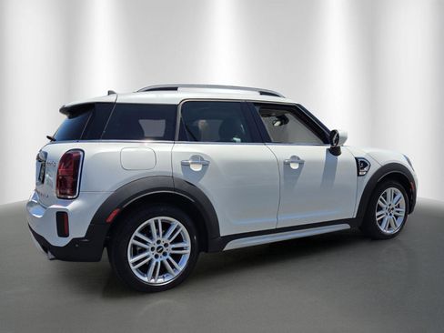 Certified 2024 MINI Cooper Countryman S w/ Signature Upholstery Package FWD image 7