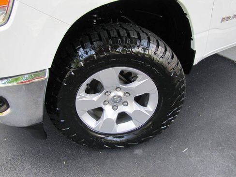 Used 2023 RAM 1500 Big Horn AWD/4WD image 34