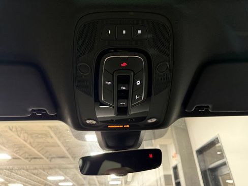 Used 2018 Audi Q5 2.0T Premium Plus AWD/4WD image 16