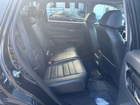 Used 2025 Honda CR-V EX-L image 9