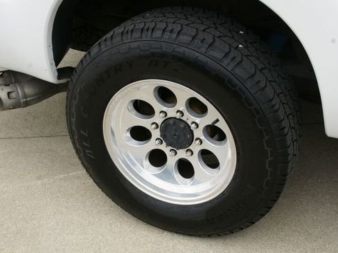 Used 2011 Ford F250 XL w/ PWR Equipment Group RWD image 10