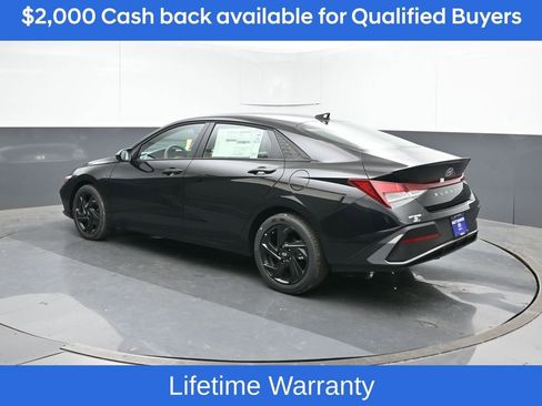 New 2026 Hyundai Elantra Sport image 4