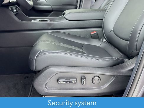 Used 2025 Honda Pilot EX-L image 26