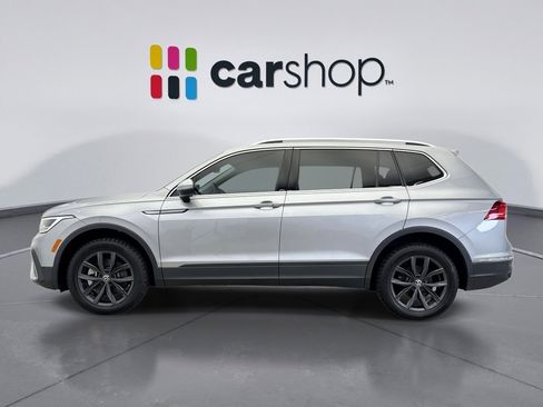 Used 2022 Volkswagen Tiguan SE image 2