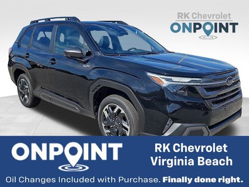 Used 2025 Subaru Forester Limited w/ Popular Package image 1