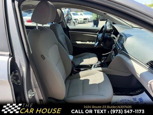 Used 2019 Hyundai Elantra Value Edition FWD image 21