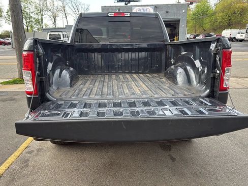 Used 2019 RAM 1500 Big Horn AWD/4WD image 25