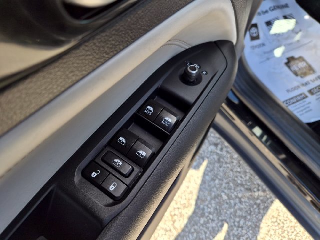 Used 2024 Jeep Compass Limited AWD/4WD image 14