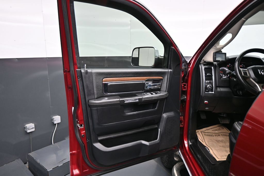 Used 2013 RAM 3500 Laramie AWD/4WD image 11