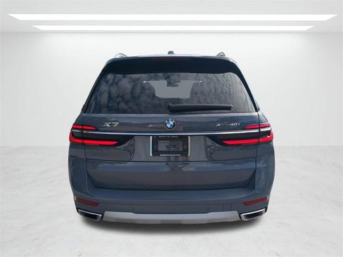 New 2026 BMW X7 xDrive40i image 5