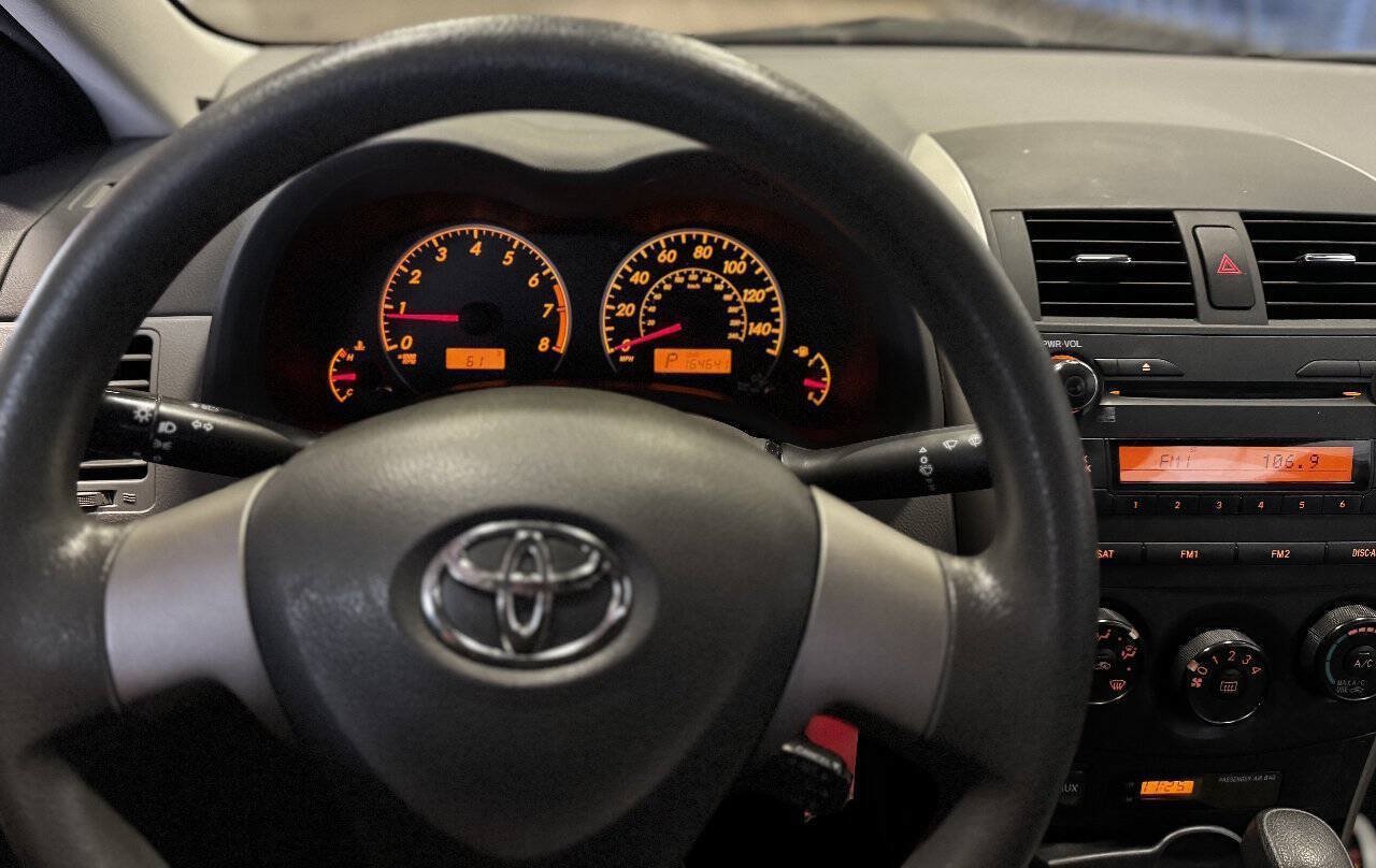 Used 2010 Toyota Corolla LE FWD image 9