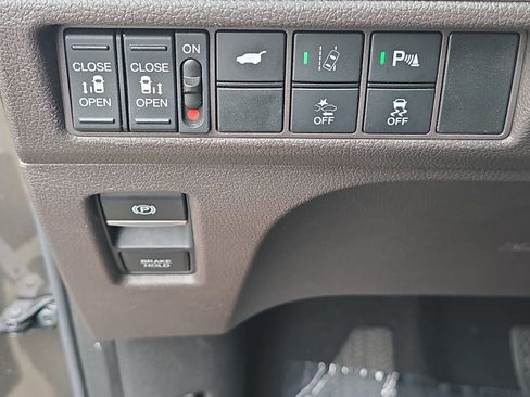 Used 2019 Honda Odyssey Touring image 34