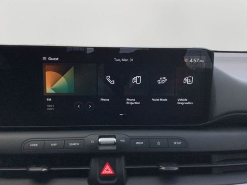 Used 2025 Kia K4 LXS image 18