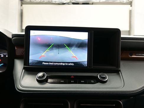 Used 2023 Ford Maverick Lariat w/ Lariat Luxury Package image 17