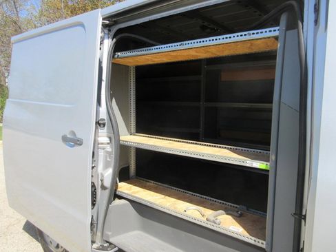 Used 2016 Nissan NV 2500 SV RWD image 16