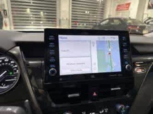 Used 2023 Toyota Camry XLE image 19