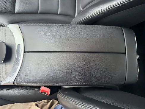 Used 2016 Mercedes-Benz C 300 4MATIC Sedan image 36