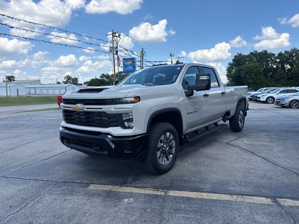 New 2026 Chevrolet Silverado 2500 Custom w/ Custom Value Package AWD/4WD image 10