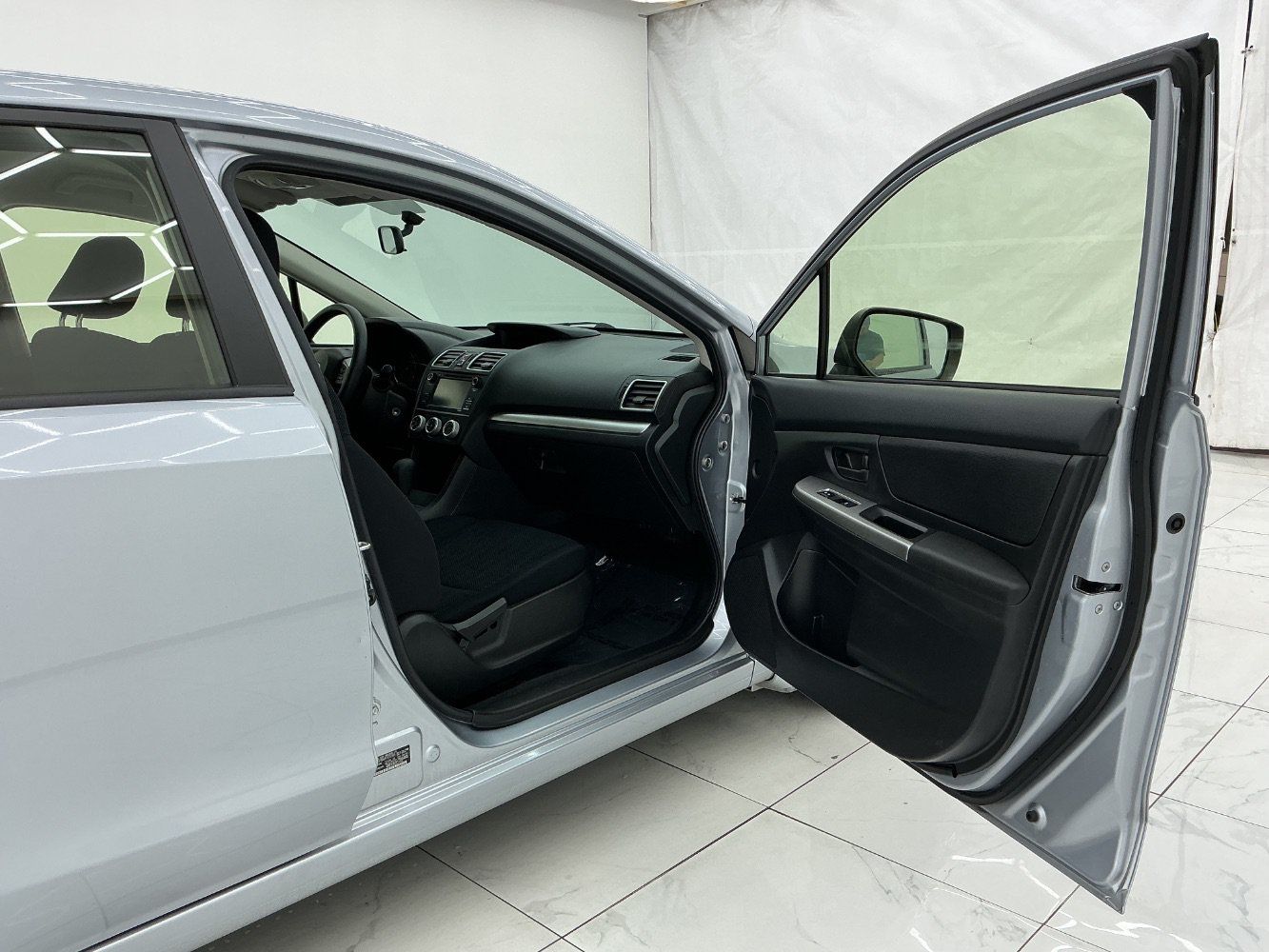 Used 2015 Subaru Impreza 2.0i AWD/4WD image 17