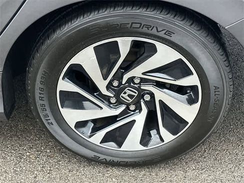 Used 2017 Honda Civic LX image 5