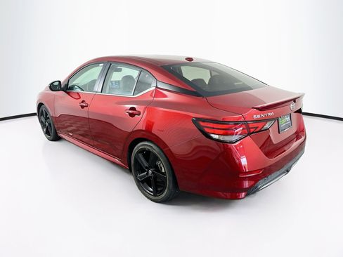 Used 2023 Nissan Sentra SR w/ Electronics Package FWD image 5